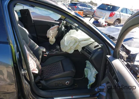 2023 Audi S4 Premium Plus Tfsi Quattro Tiptronic z USA, uszkodzony, nr VIN WAUB4AF49PA081241